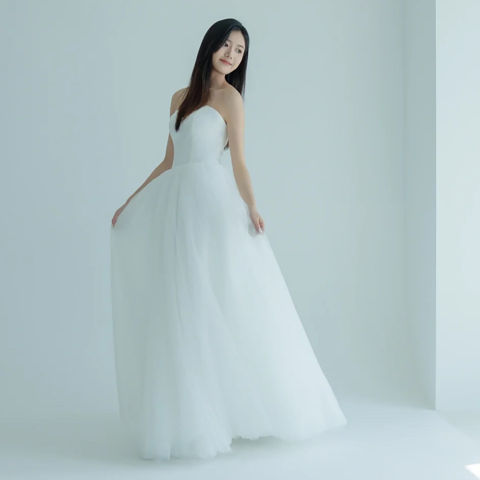 高級感 白 チュール オフショルダー ウェディングドレス シンプル 韓国風 花嫁 披露宴 前撮り HL1199