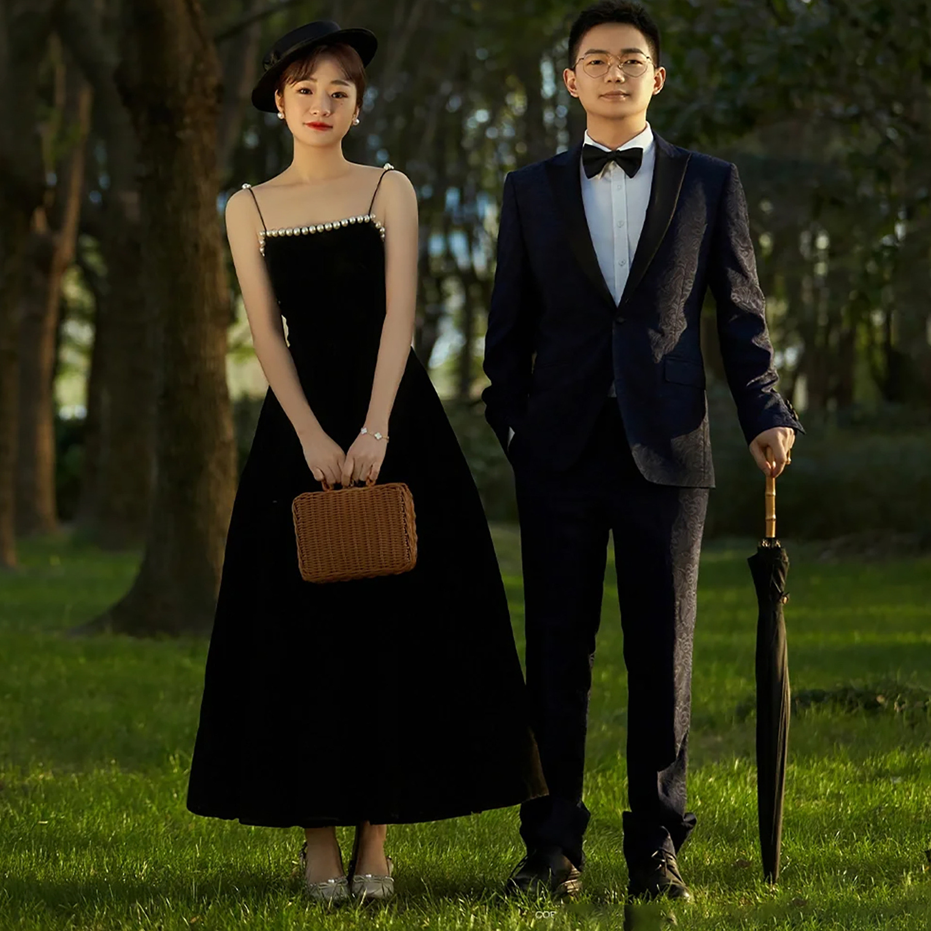 高級感 黒 ベロア パーティードレス ウェディングドレス シンプル 韓国風 誕生日 披露宴 前撮り HL1200