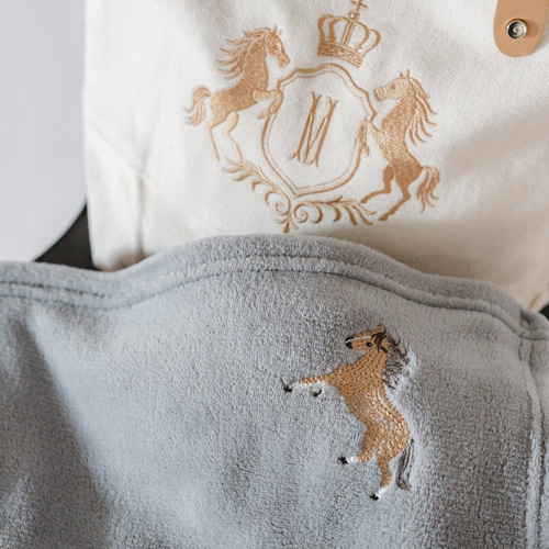 新作✨馬エンブレムバッグ 刺繍 名入れ マザーズバッグ 乗馬 トート