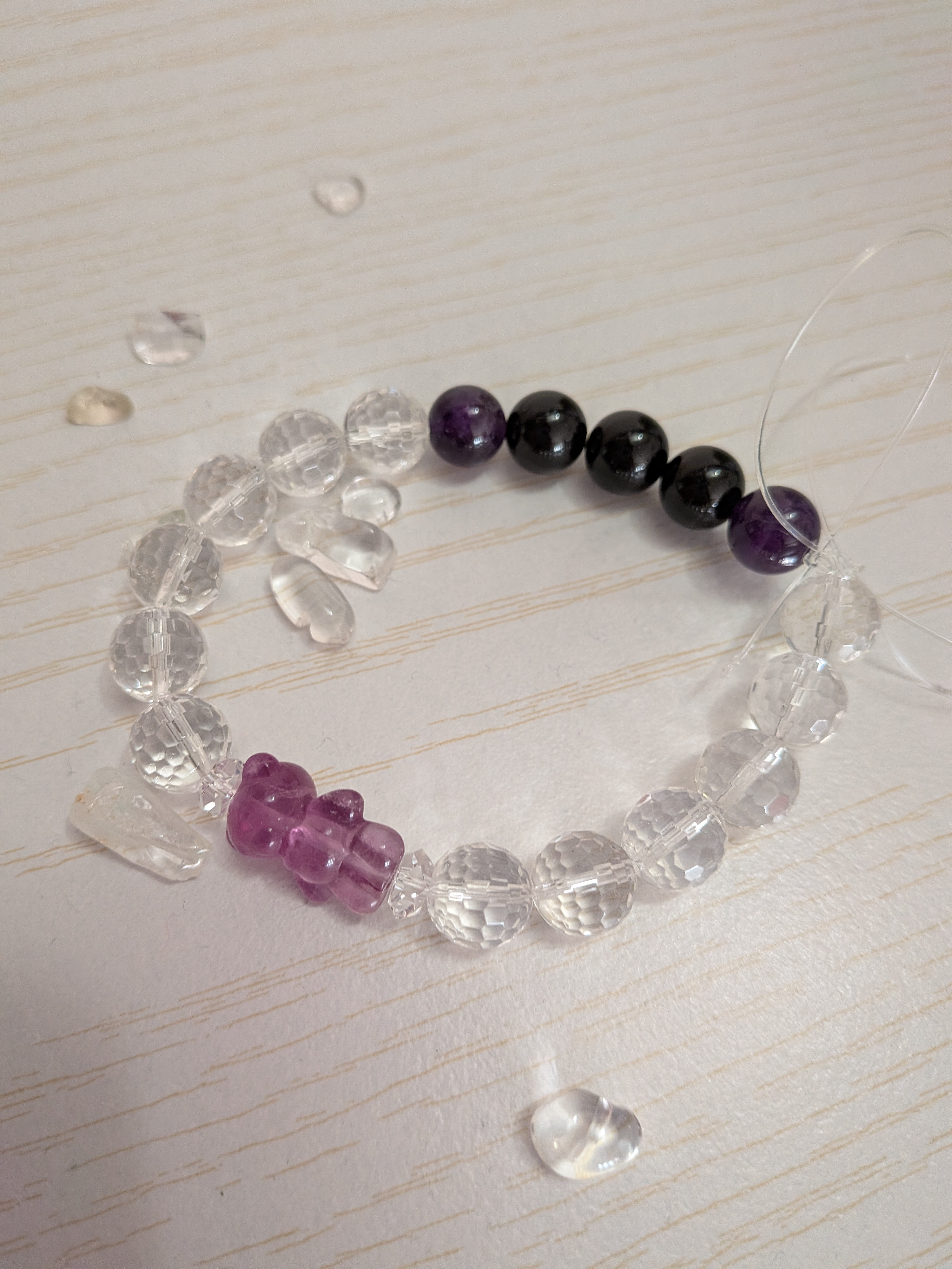 【送料無料】くまさんのお守りブレス②☆フローライトくま店長、モリオン、アメジスト、キラキラ水晶のブレスレット