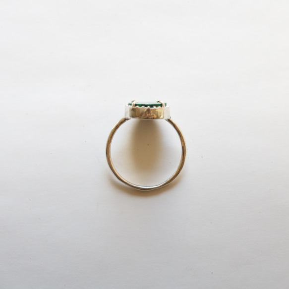 （925銀，獨一無二）寶石級硬幣切割孔雀石銀戒指（10毫米，17號） 第7張的照片