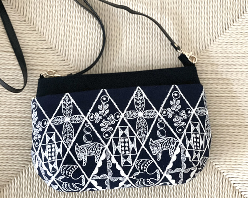 ⚮̈ミナペルホネン　symphony navy ドラポケショルダー ⚮̈ミナペルホネン symphony navy ドラポケショルダー ポシェット