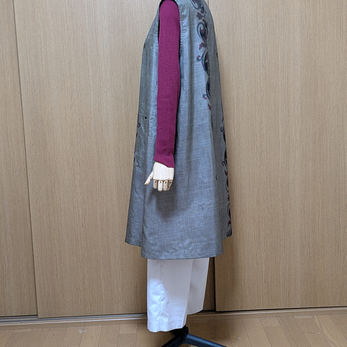 SOLD 着物リメイク ハイネックロングベスト 大島紬 M〜L ベスト さら