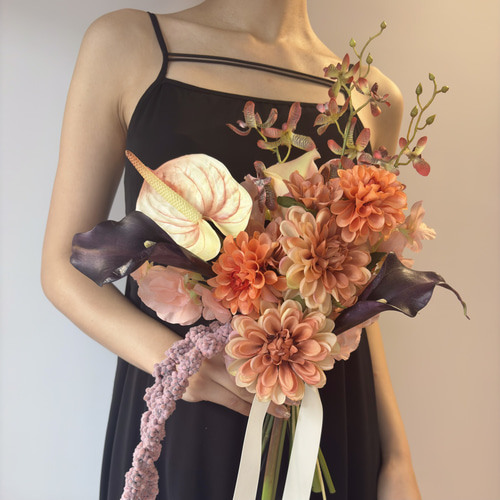 ブートニア付】オレンジ×パープルのウェディングブーケ｜アーティ