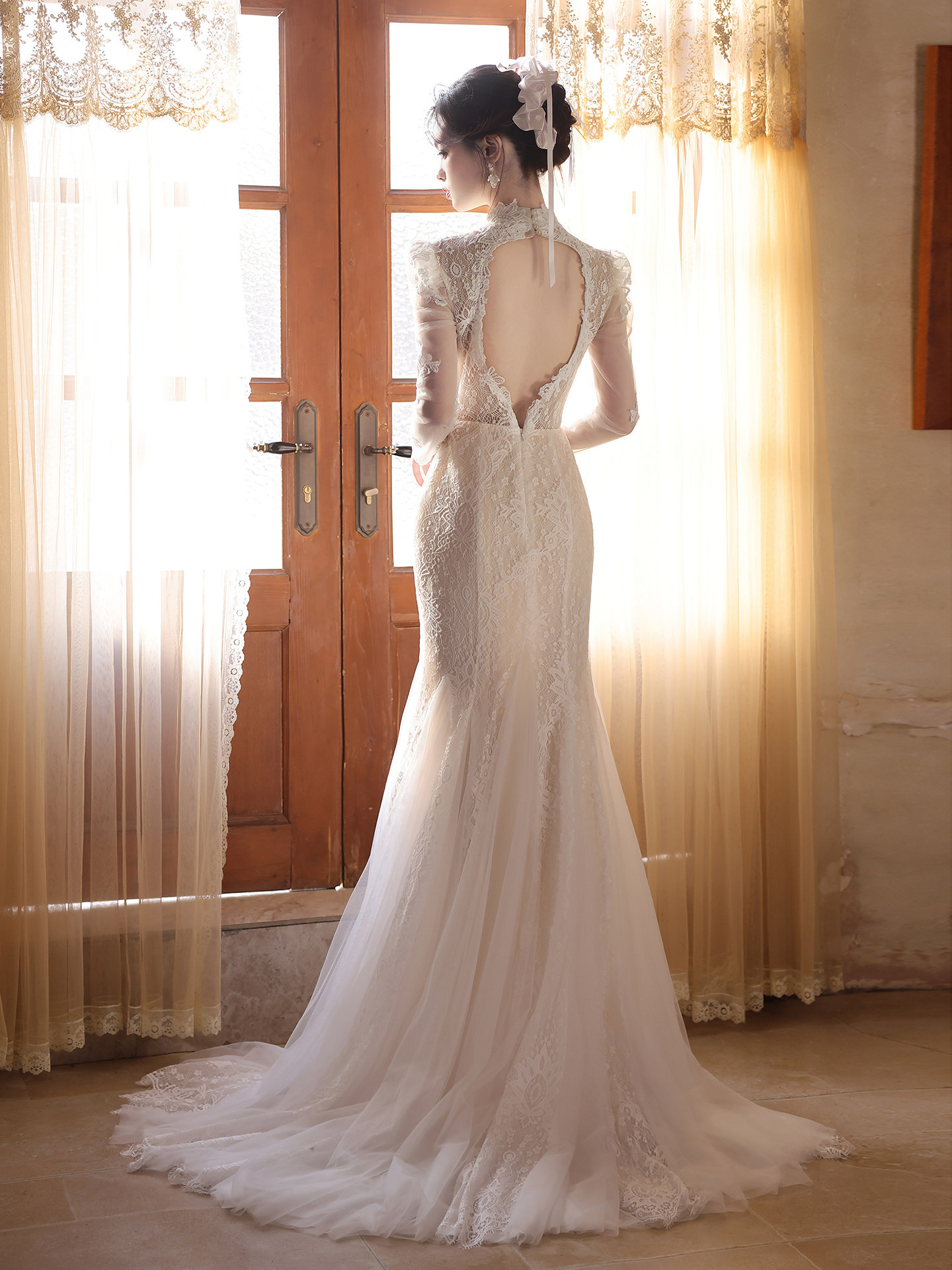 高級感 白 レース 長袖 裾引き マーメイドドレス 韓国風 結婚式 花嫁 誕生日 パーティー 前撮り 披露宴 A7321