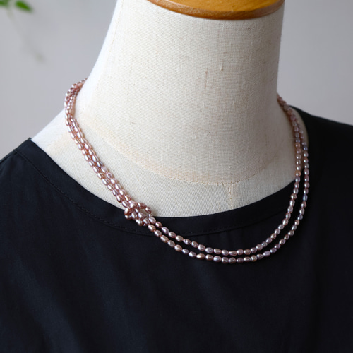 モーブピンクベビーパールロングネックレス　ベビーパール　ピンク　ロングネックレス モーブピンクベビーパールロングネックレス ベビーパール ピンク 希少