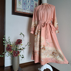 ☆ 着物リメイク/お振り袖/正絹/ノースリーブ/Vネックワンピース/一