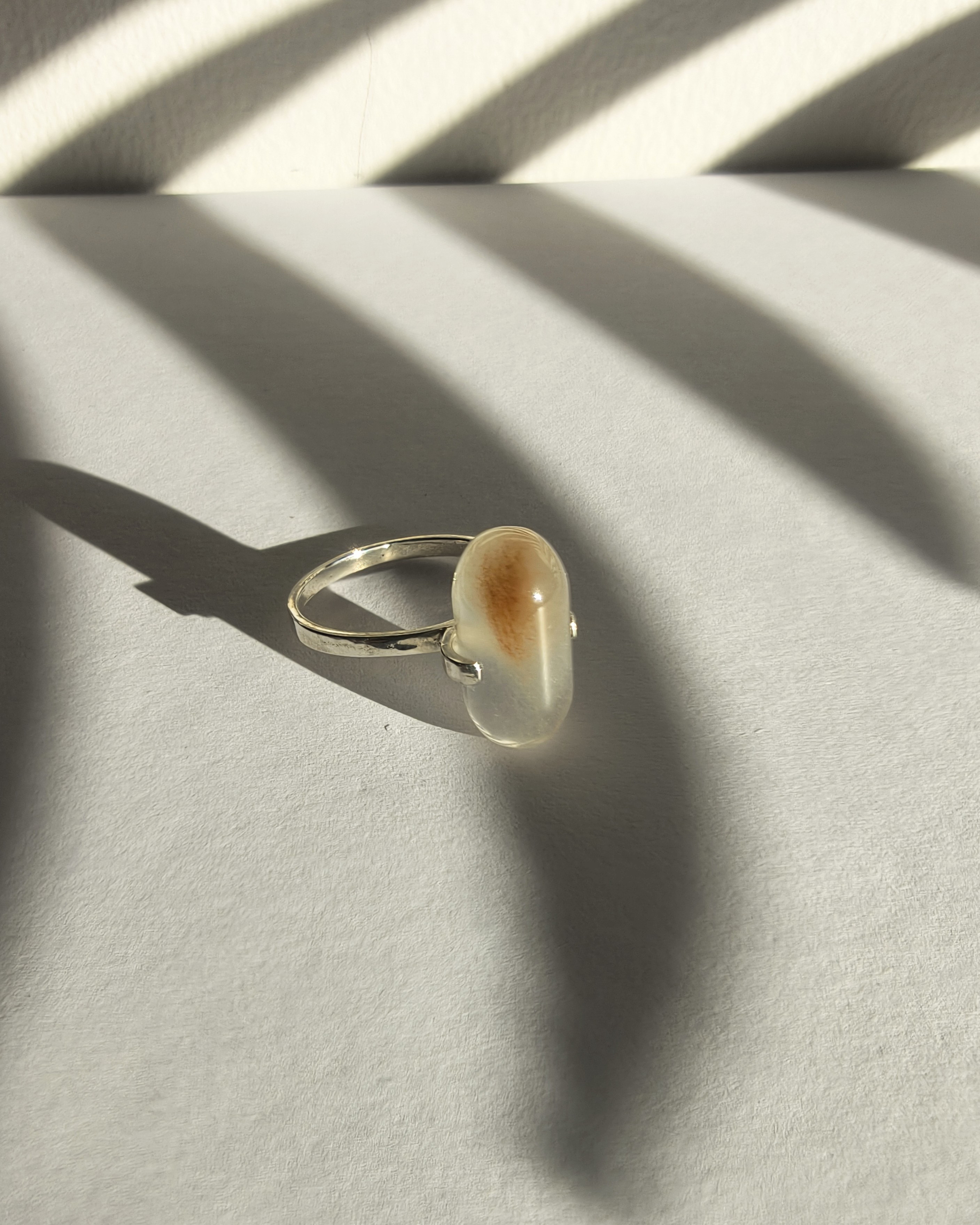 一点もの｜ファンフィボールインクオーツ ピルシェイプ リング