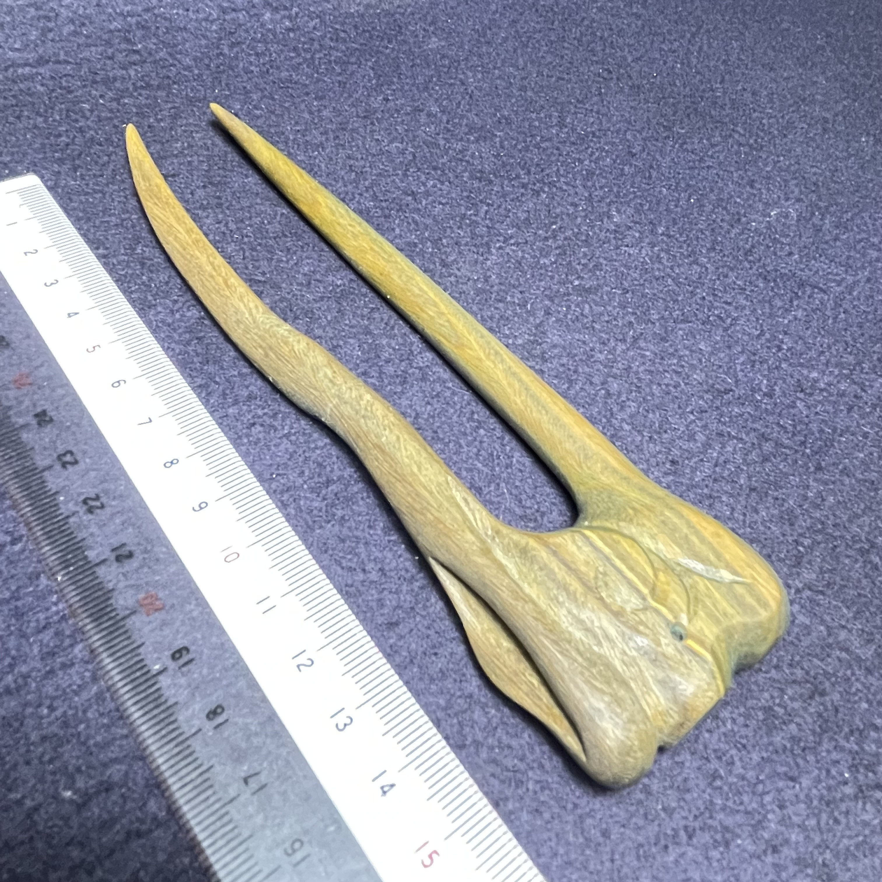 木彫 かんざし2本軸(リグナムバイタ•LVT162)緑檀 癒瘡木 生命の木 ヘアースティック 手彫り 創作 癒し効果