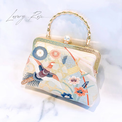 1月の新作♡悠々しい鳳凰ピンクゴールド口金の格の高い濃密刺繍の最高級西陣帯地！人気のホワイト系フォーマルパーティーバッグ 3枚目の画像