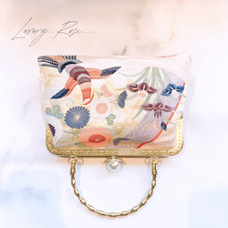 1月の新作♡悠々しい鳳凰ピンクゴールド口金の格の高い濃密刺繍の最高級西陣帯地！人気のホワイト系フォーマルパーティーバッグ 10枚目の画像