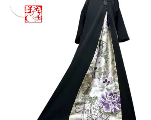 振袖　着物リメイク　ドレス　黒×鶴や松梅菊　和柄　ワンピース　ハンドメイド 振袖 着物リメイク ドレス 和柄 ワンピース 黒×花籠や牡丹や菊