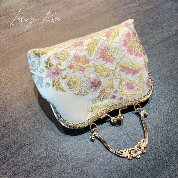 1月の数量限定じゅらく謹製『帝王紫』絹の上質な煌めき極上の京の高級西陣帯　パーティーバッグ　フォーマルバッグ　帯バッグ　 2枚目の画像