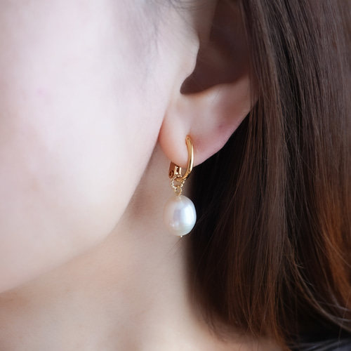 着せ替え ゴールド&シルバー 淡水パール の フープイヤリング ハンドメイド イヤリングチャーム 淡水パール ホワイト 着せ替えチャーム ゴールド