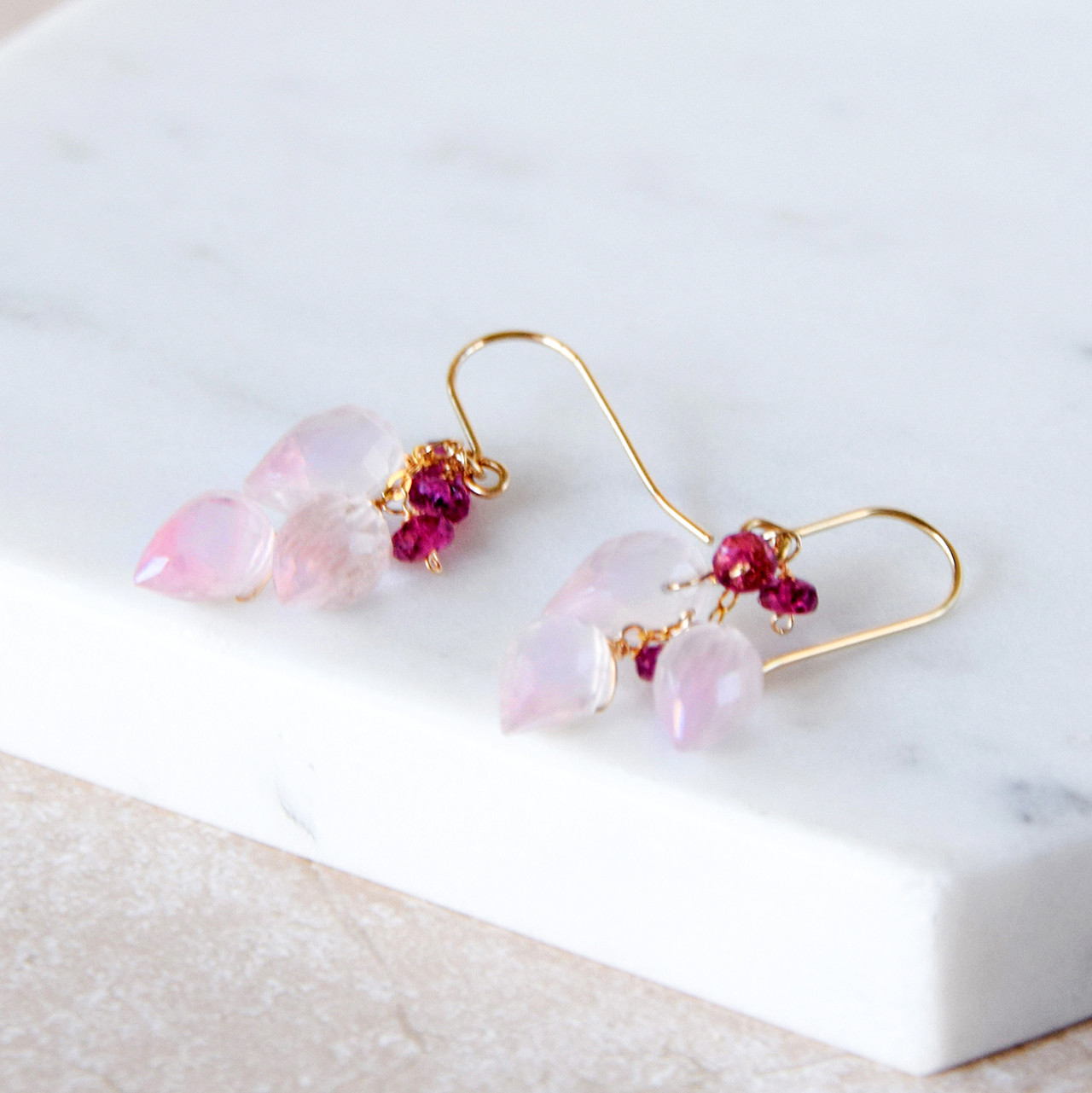春告げの花蕾　ローズクォーツ × ピンクトルマリン ピアス14kgf
