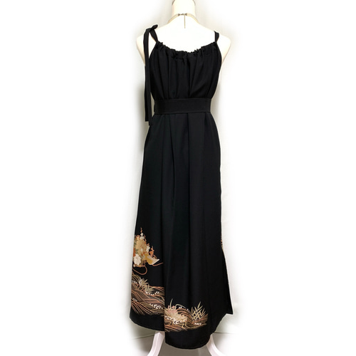 上質【正絹】着物リメイク 黒留袖ドレス／キャミワンピースタイプ