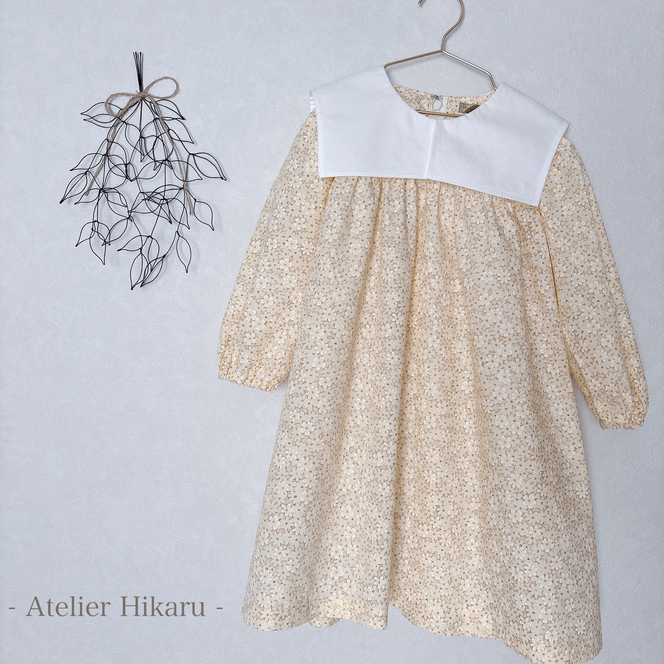 ワンピース　白襟　長袖　冬ワンピ　冬服　ハンドメイド　１００cm　ゆったり　子供服　女の子　北欧　お出かけ　入学式　旅行