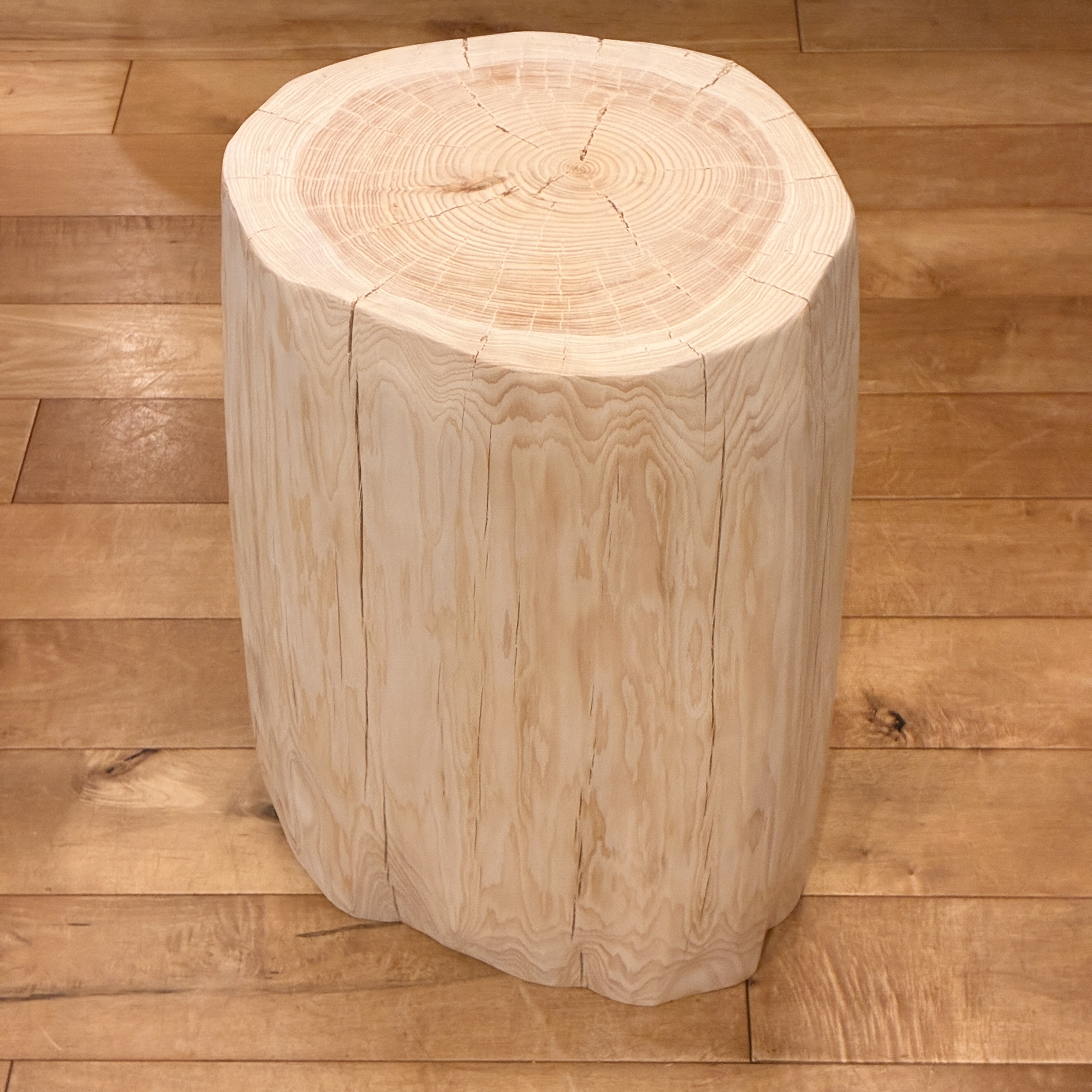 Hinoki  Wood  Stool  No.1538