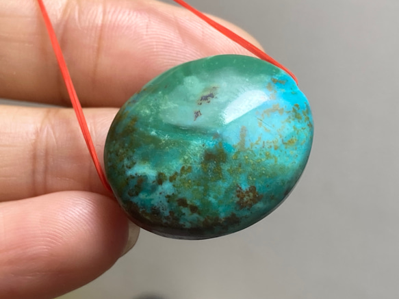 TK69 大粒 通穴 天然 ターコイズ トルコ石 ルース ネックレス ペンダント TK69 大粒 通穴 天然 ターコイズ トルコ石 ルース 裸石 ネックレス