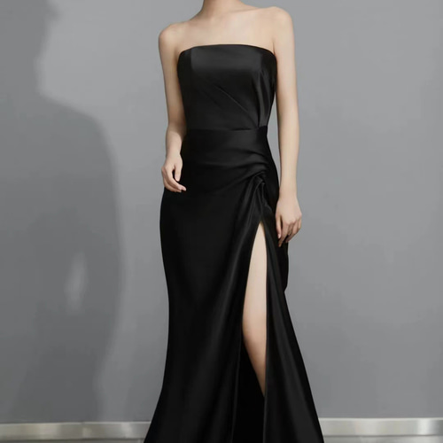 パーティードレス 黒 オフショルダー シンプル 韓国風 高級感 誕生日