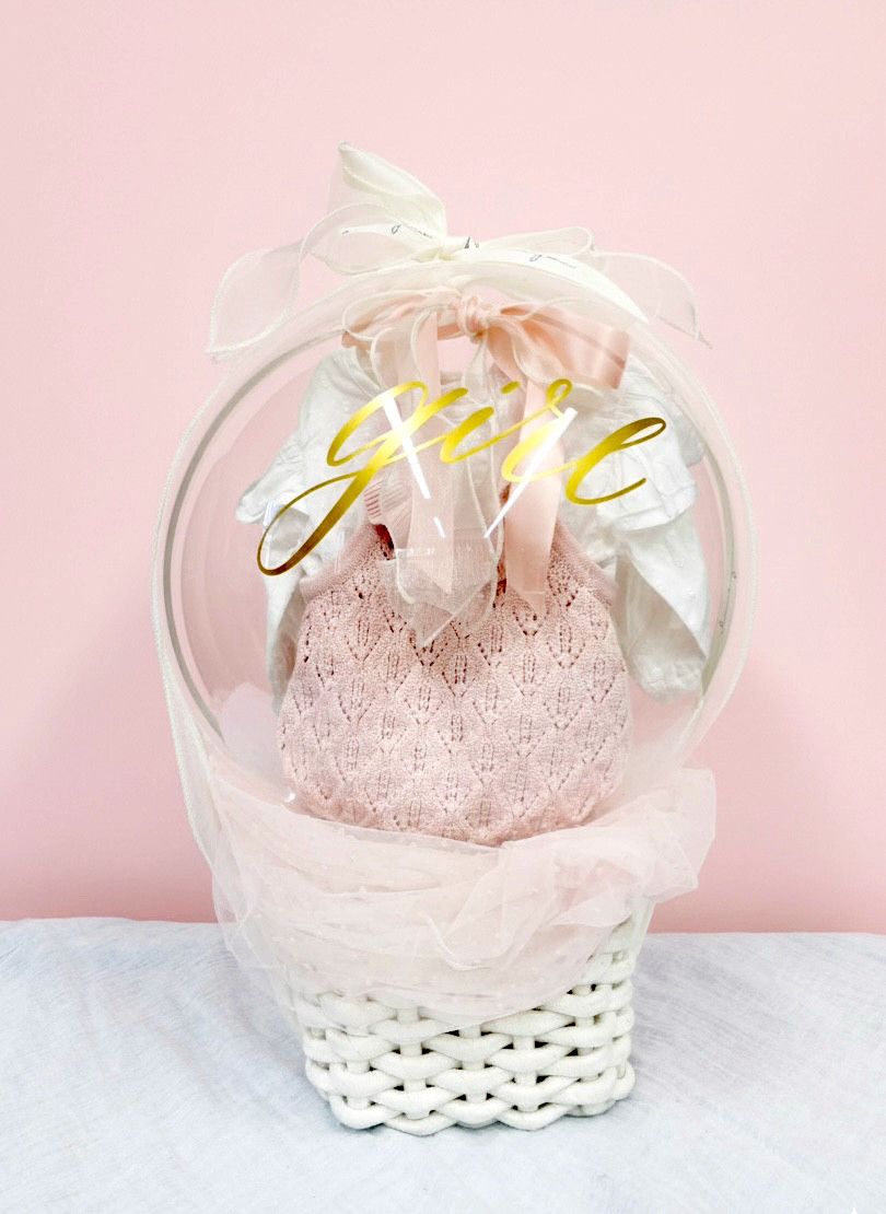 ベビー服入り　バルーンギフト　girlデザイン　ベビーアイテム3点セット　サイズ80   ご出産祝い　名入れ可能