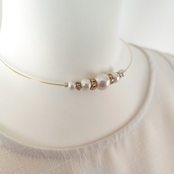 コットンパールとCZ付きロンデルのワイヤーチョーカー 1枚目の画像