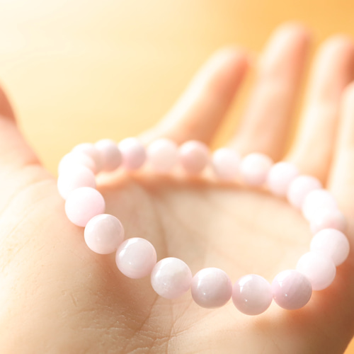 ☆プレミアムブレス☆クンツァイト（ミルキーカラー：キャッツアイ有