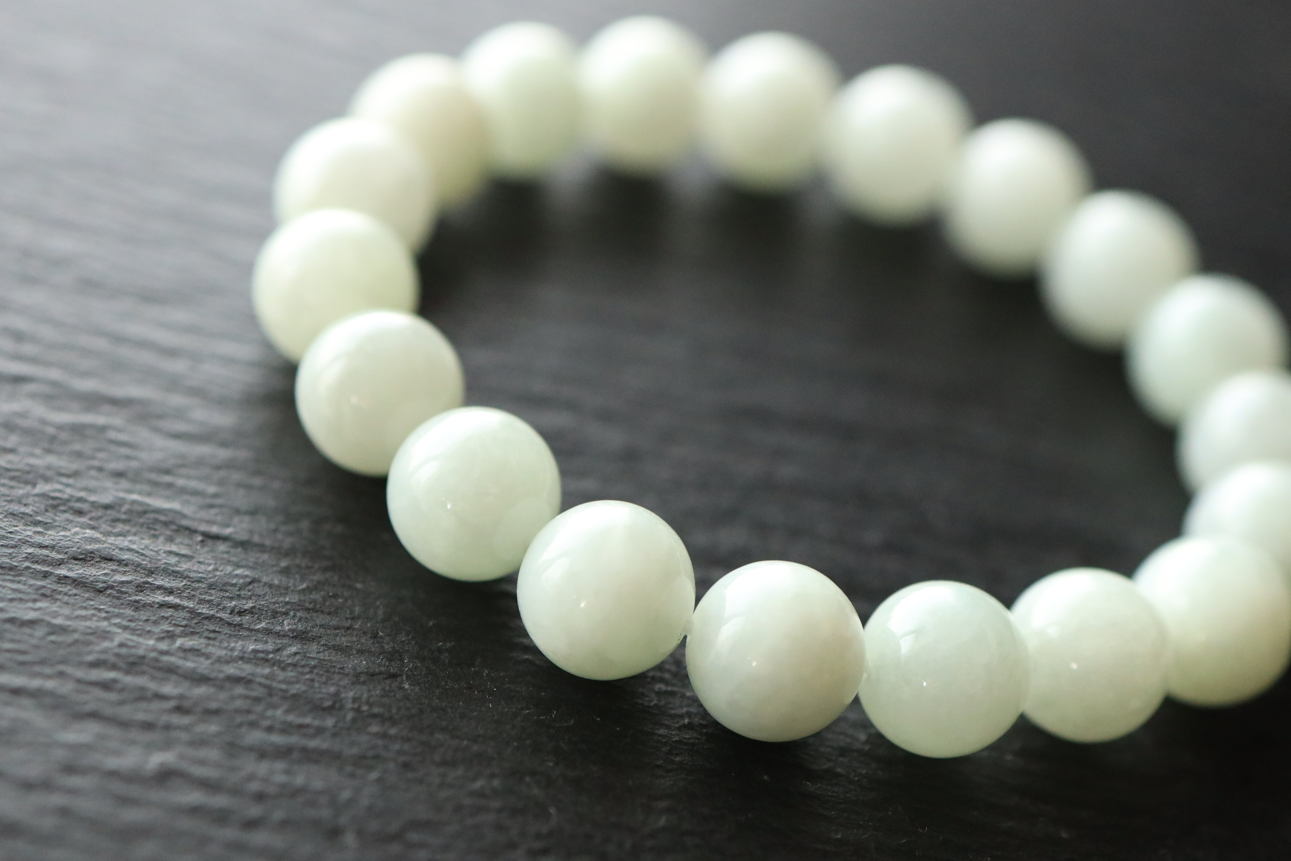 …☆プレミアムブレス☆…☆「翡」・「翠」の名に込められた意味：翡翠：10ミリ☆…☆天然石☆…