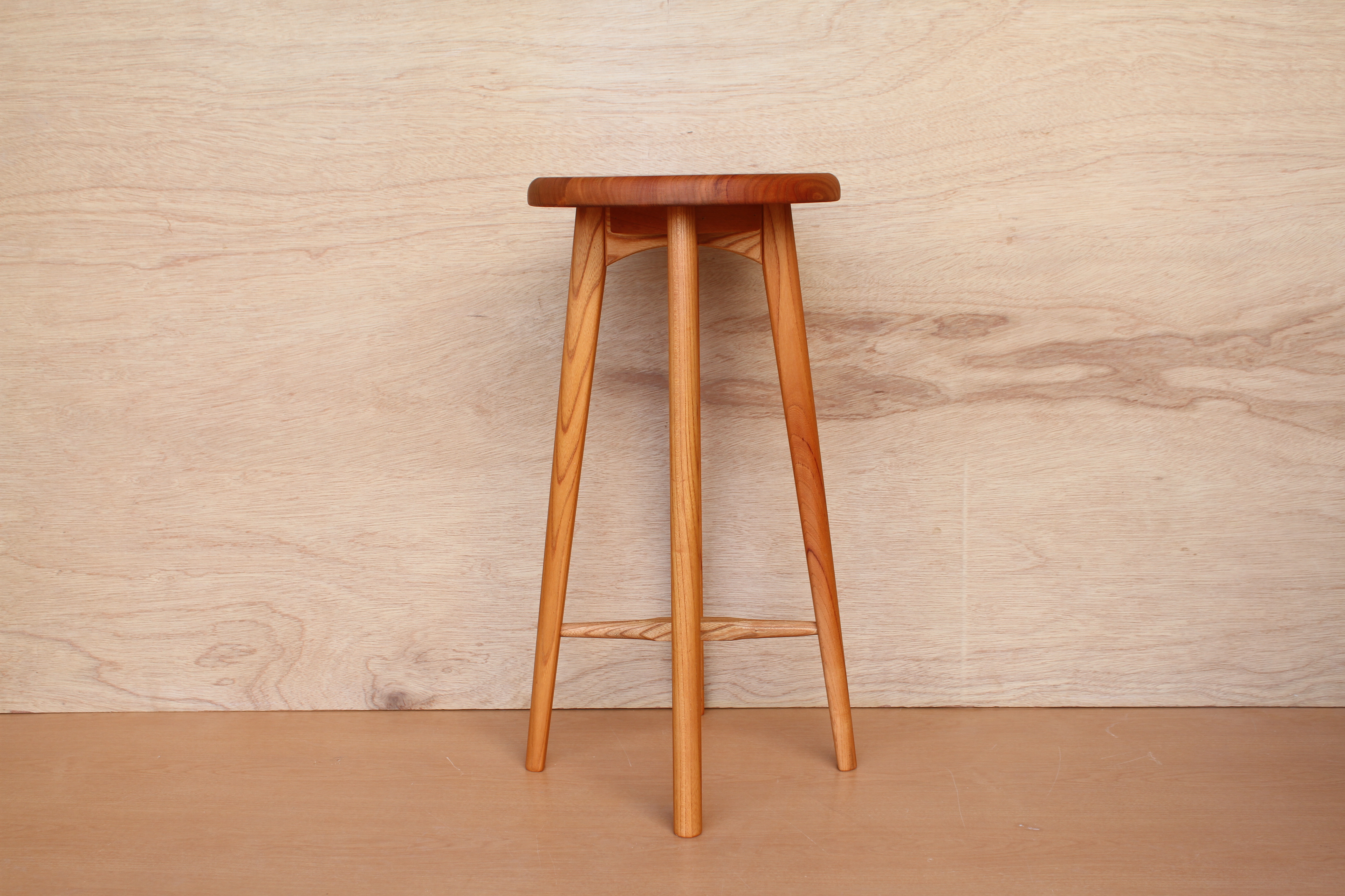 無垢　木製　スツール