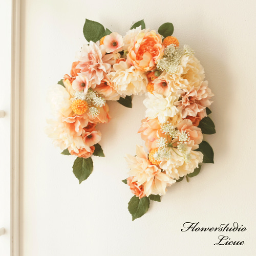 Creema限定】ピオニーとラナンキュラスの華やか馬蹄型リース