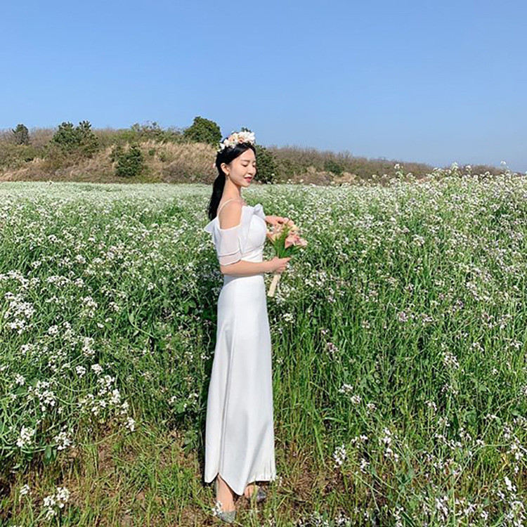 高級感 白 スリム ウェディングドレス シンプル 韓国風 花嫁 パーティー 誕生日 二次会 披露宴 前撮り HL1248