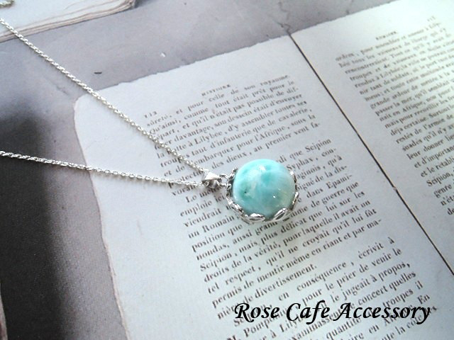 （539）1点ものです✨高品質ラリマー14㎜ラウンドペンダント☆SV925製スライドピン式ネックレス付き。・。・：(^^