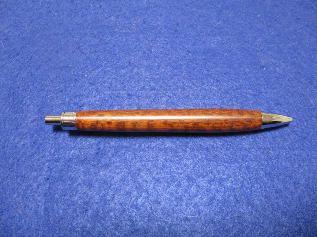 スネークウッド　世界的銘木  オイル仕上げ　木軸ボールペン(シャープペンシル)