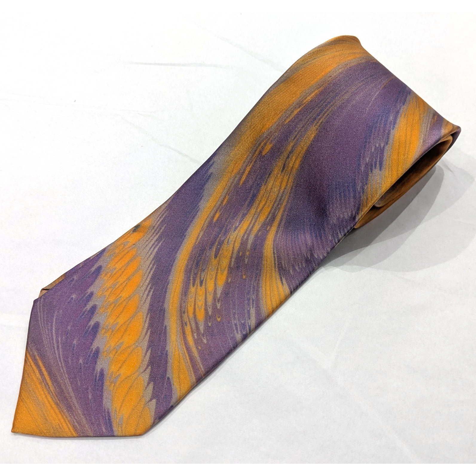 【一点物】墨流し染ネクタイ  オレンジ紫線柄-NN53