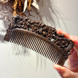 桃の木 くし 木製櫛 ハス【桃太郎】両面彫刻 お守り 静電気防止 美髪