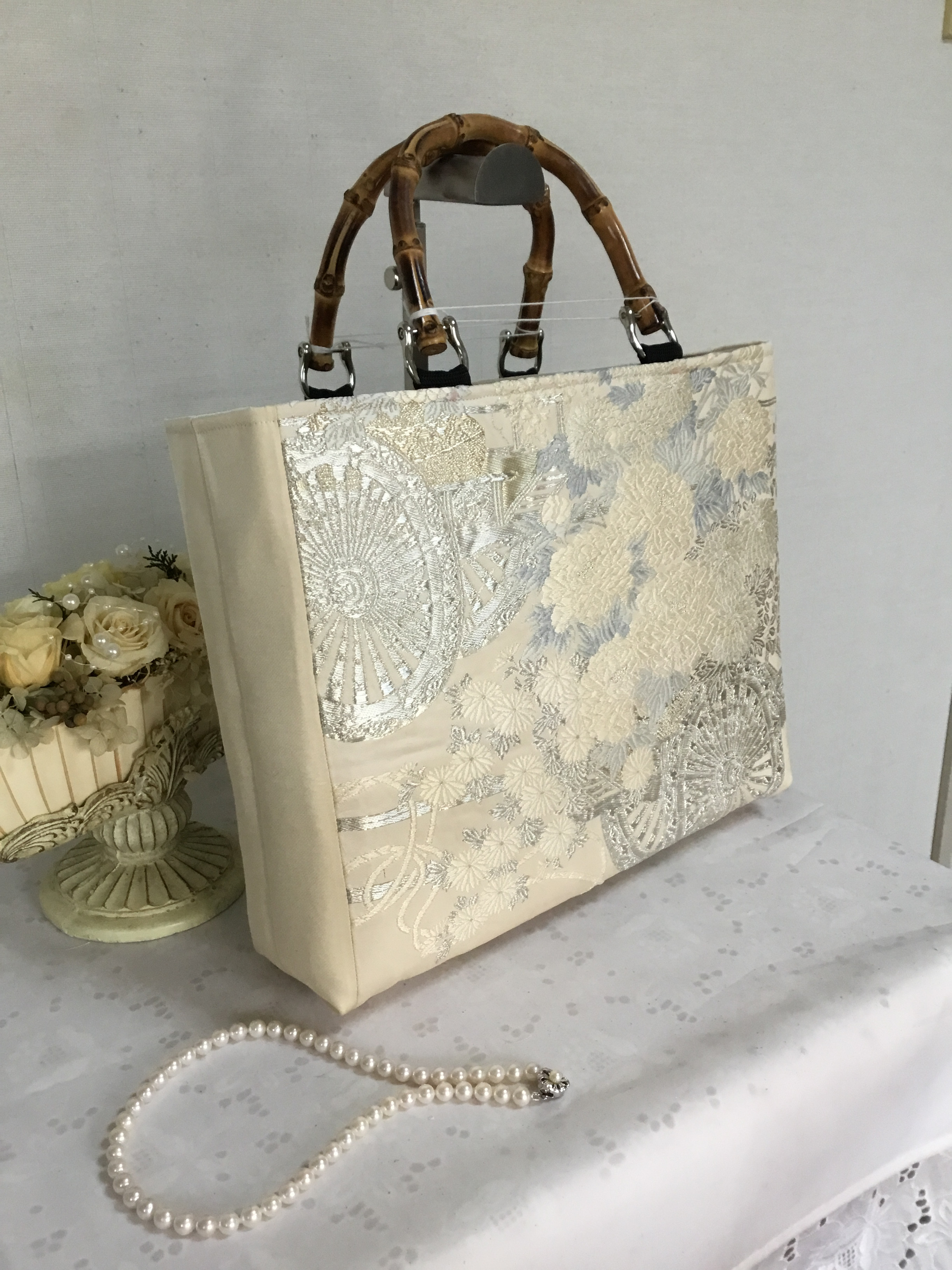 花ぷらら・シンプルで使いやすい・洋服でも着物でも使える・ハンドメイド・リメイク・帯・大きめ・トートバッグ・150