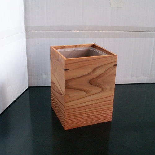 New○屋久杉 無垢 卓上ゴミ箱（便利な内ケース付）ダストボックス K482