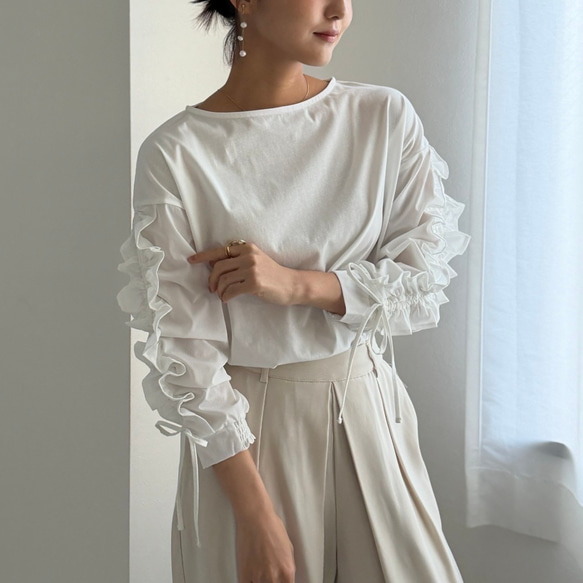 予約】2通りの楽しみ方できる華やか見えカットソー フリル袖