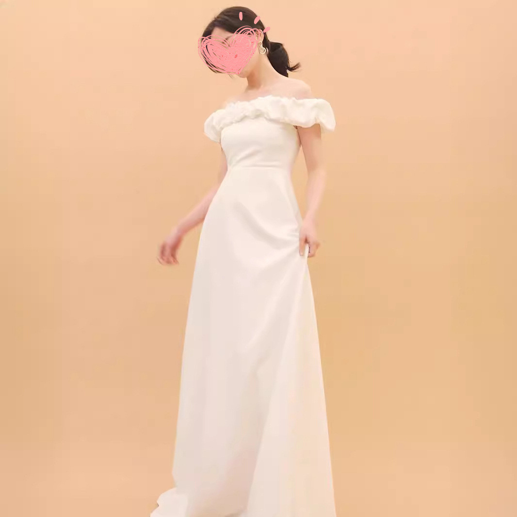 ウェディングドレス 白 黒 オフショルダー シンプル 韓国風 花嫁 誕生日 披露宴 前撮り 二次会 お呼ばれ AK772