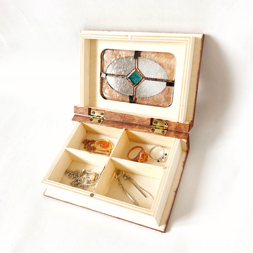 ステンドグラス ​恒星の魔導書 本型アンティーク調ガラス窓つき木箱