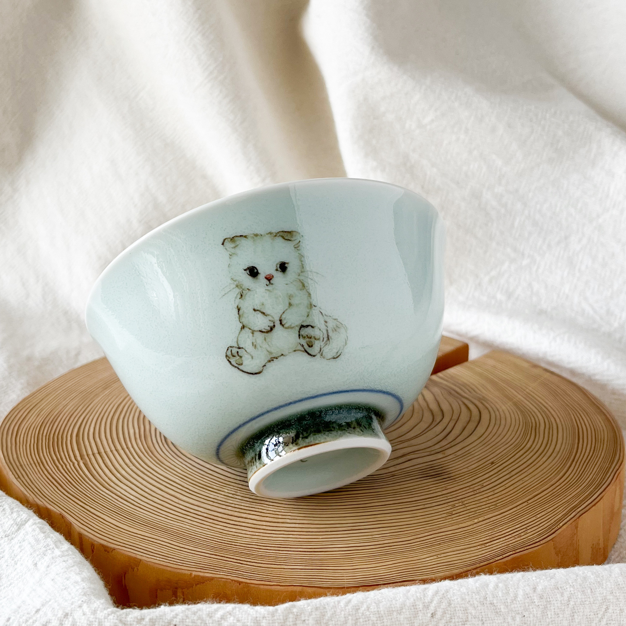 チコロット❤️Mサイズ❤️すべて手描き❤️染付け❤️ご飯茶碗お雑煮やぜんざい❤️小鉢❤️可愛い❤️猫❤️苺