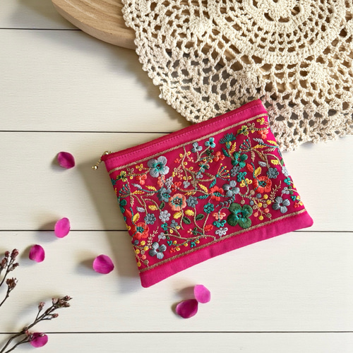 新作】チェリーピンク/インド刺繍/フラットポーチ・マルチポーチ