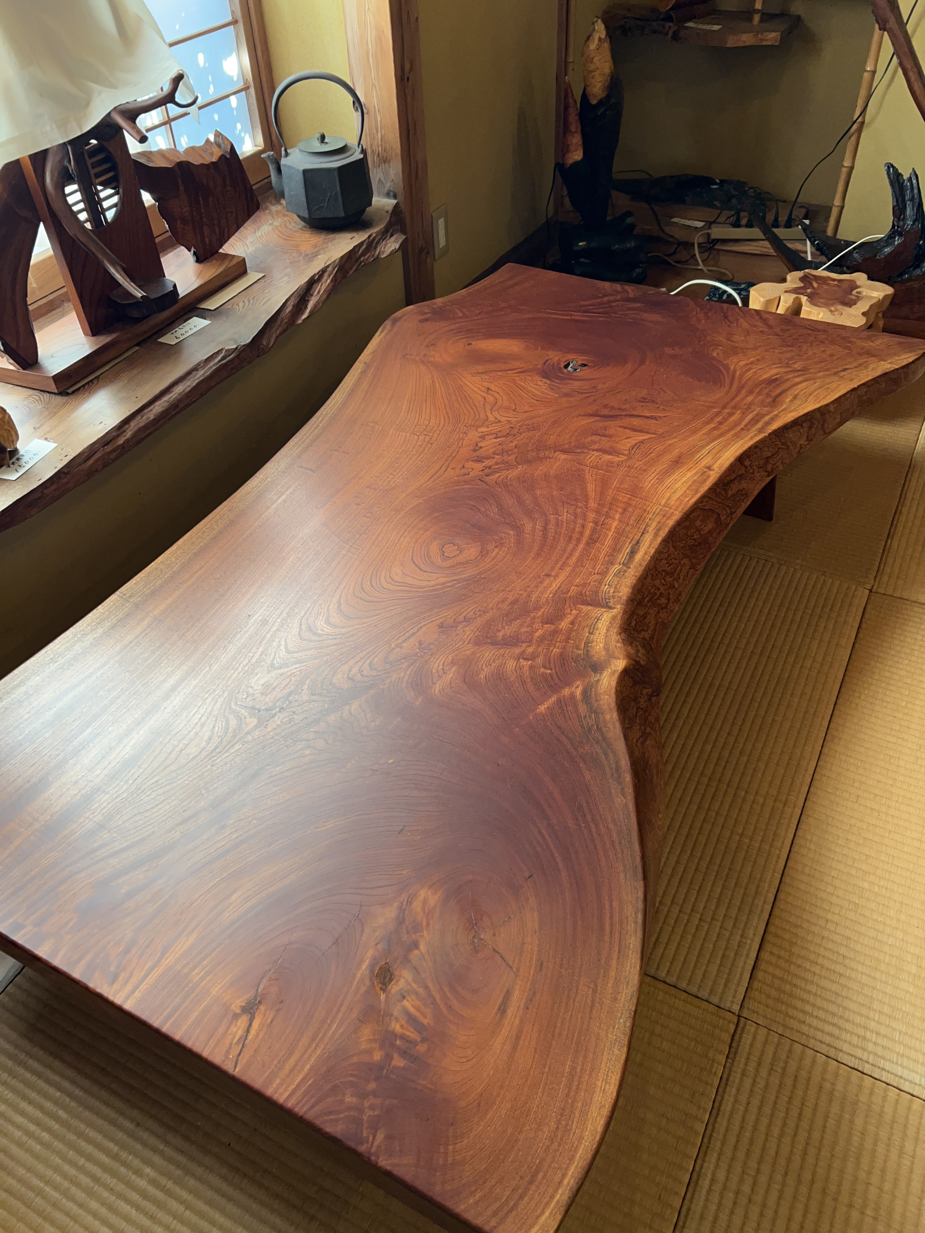 【一期屋09】玉杢が浮かぶ ケヤキ一枚板　座卓｜脚まで総ケヤキの一点もの