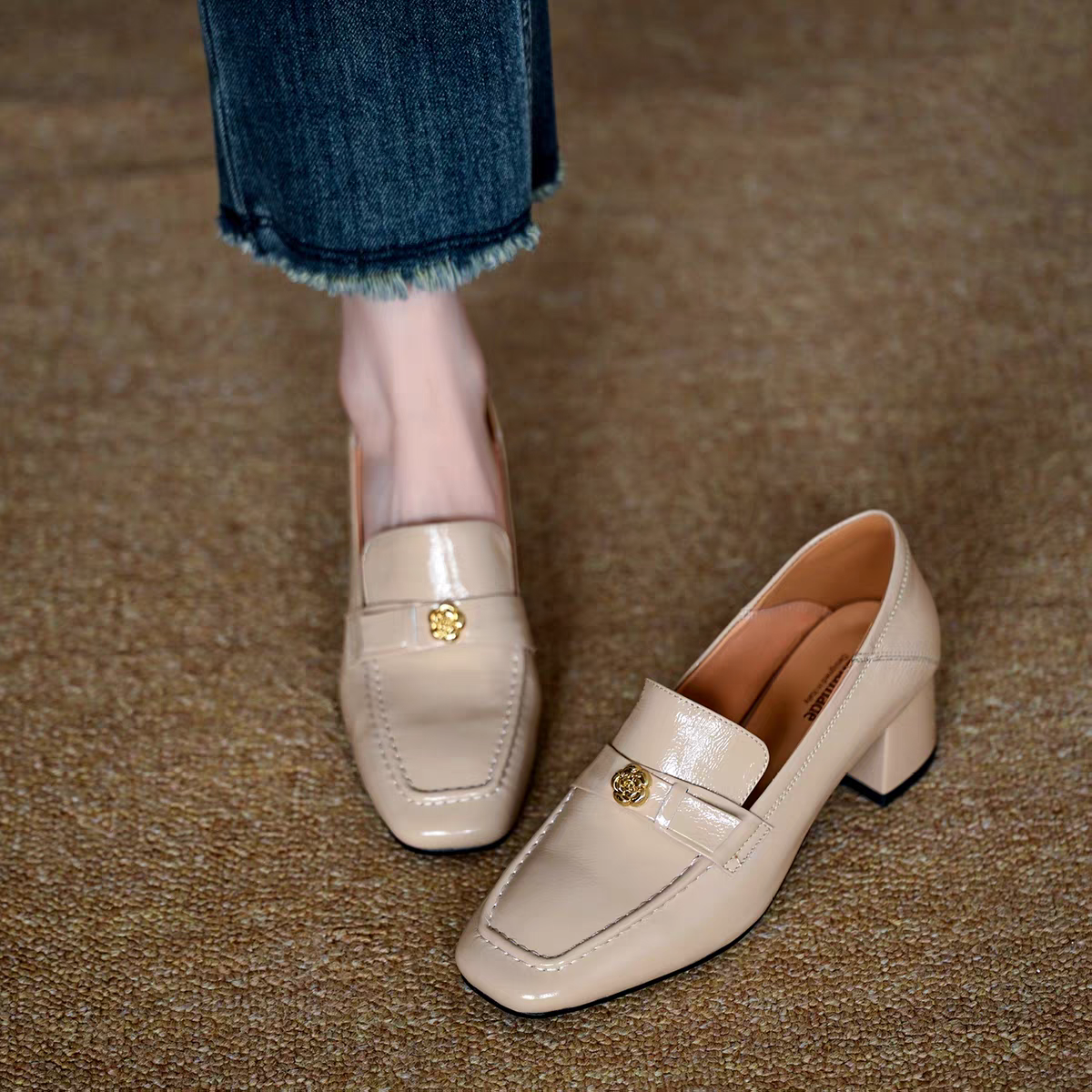 上質な本革ローファーで叶える大人の女性の足元コーデ。レディース ローファー オペラシューズ ローヒール 歩きやすい 本革