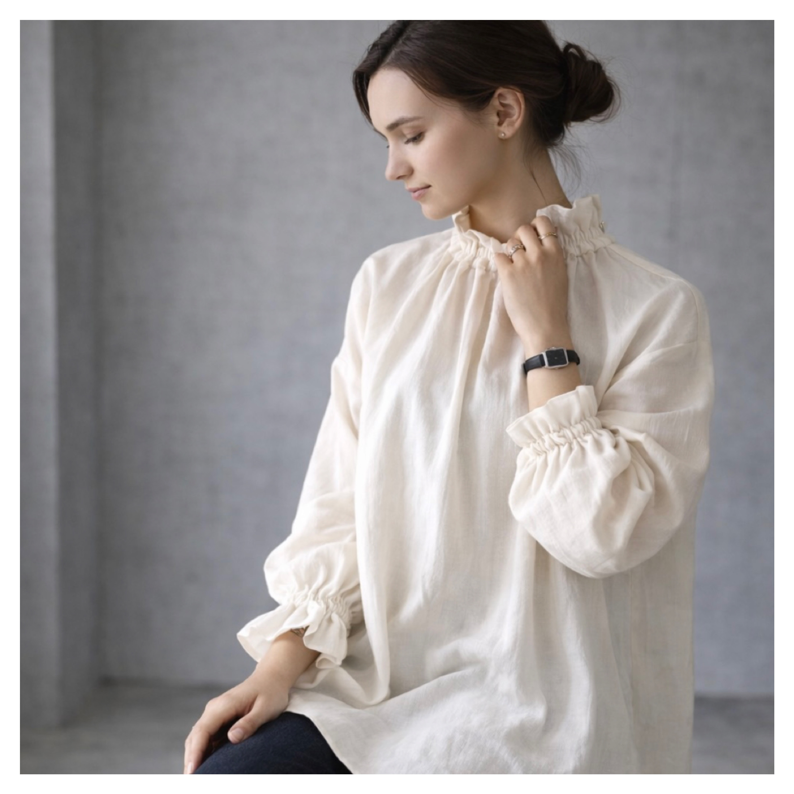 【全22色】ふわふわ厚さ2倍のとろみ厚手ダブルガーゼブラウス／フリルネック・キャンディスリーブのダブルガーゼトップス