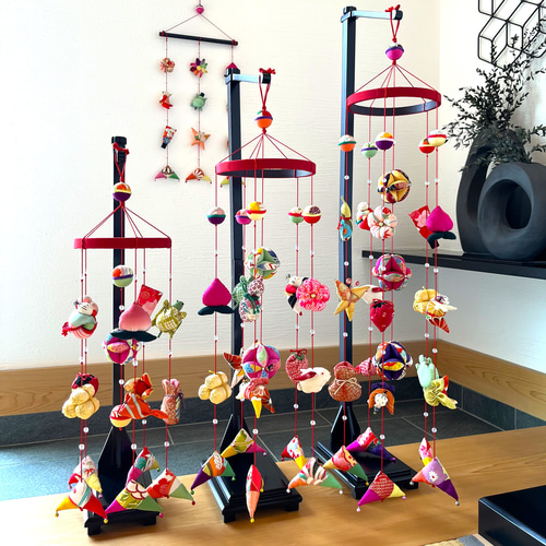 願いをつなぐ つるし雛(壁掛け) 正絹古布使用の一点物 ひな祭り