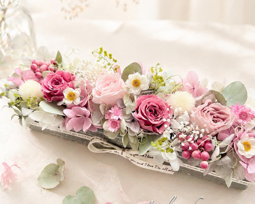 ドライフラワー★お花いっぱいフレームアレンジメント★癒し♪卓上♪ギフト♪母の日♪ Tida Flower 表参道店、「ありがとう」が長く続く、母の日限定「ドライ