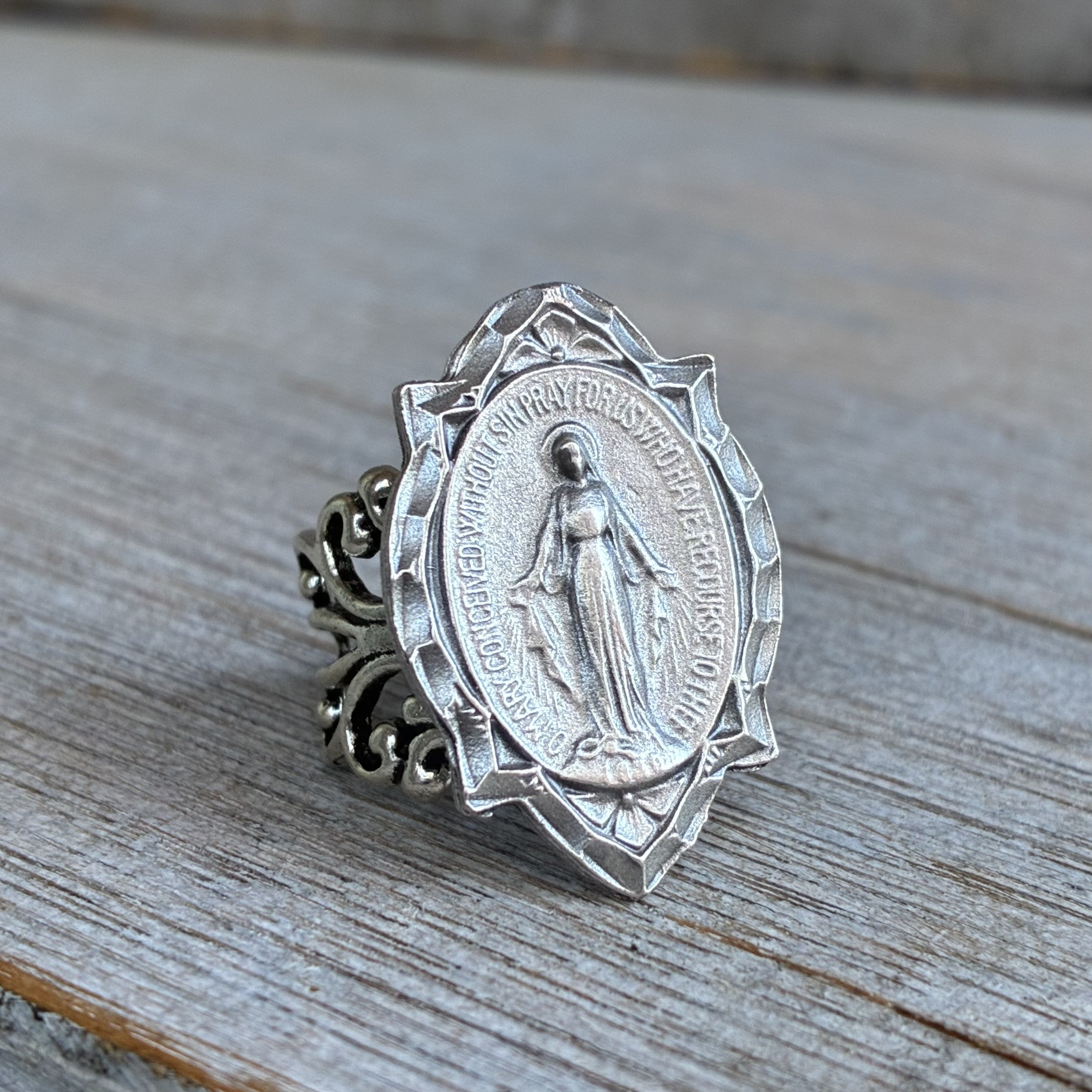 数量限定 フリーサイズ ヴィンテージ マリア様 シルバー 大きい メダイ  レース リング 指輪 カレッジリング メンズ