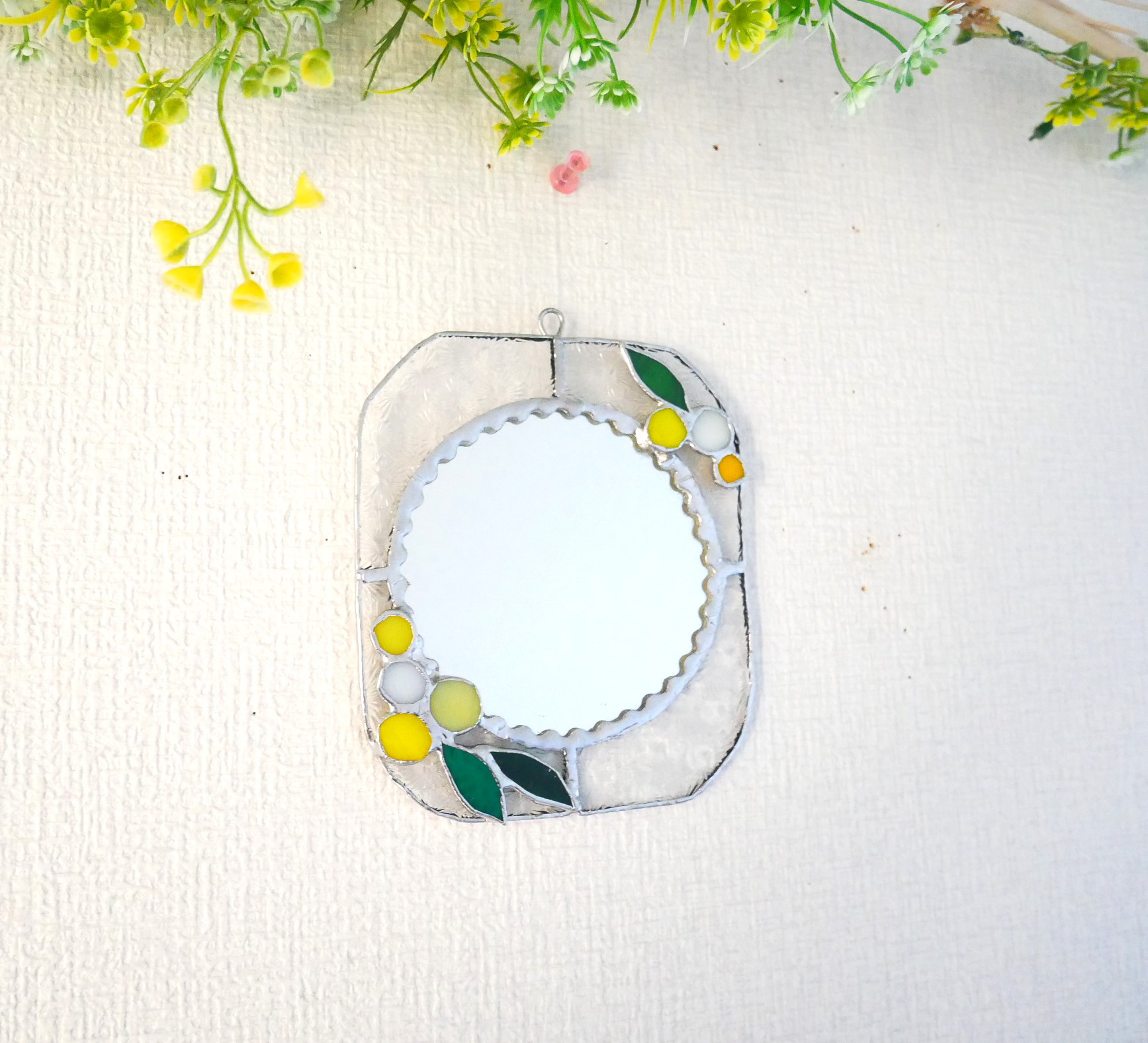 ✴︎:.Petit　miroirシリーズ♪　ミニみもざの壁掛け鏡♪　　*送料無料*