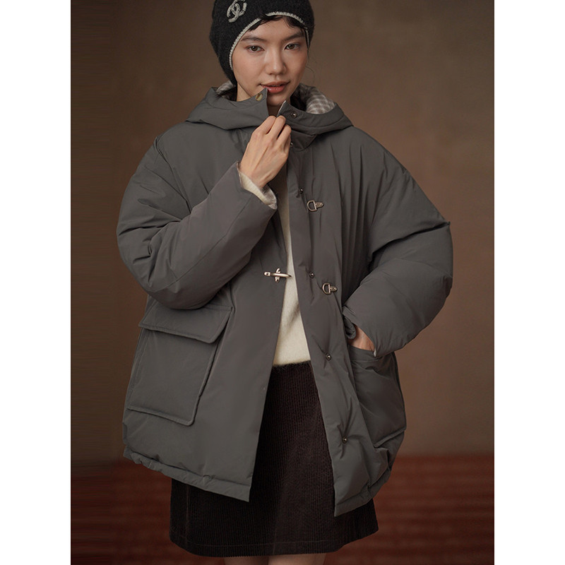 学院風チェック裏地フード付きダウンコート　バックルがアクセント　#924